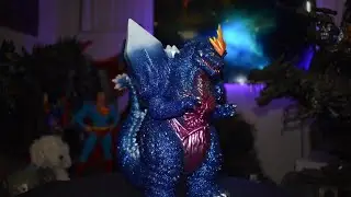 mondo designercon exclusive spacegodzilla intergalactic variant 2023 first on YouTube!!!!!
