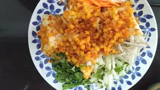 B&aacute;nh Đ&uacute;c Mặn | Vietnamese Savoury Steamed Rice & Tapioca Cake