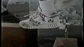 1990 Banned Reebok Edge commercial : Amazing Ironworker