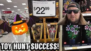 Trick or Treat&hellip; in the Toy Aisle! Halloween Action Figure Hunt