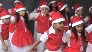 ESCOLA INOVAÇÃO APRESENTAÇÃO FIM DE ANO GABRYELLA