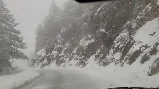 Very dangerous low visibility mountain route at Glendora Ridge Road near Mount Baldy