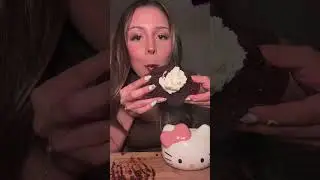 Cheesecake Factory Chocolate Cake 🤎