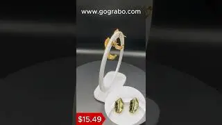 Elegant Gold Leaf Earrings &ndash; Hypoallergenic & Waterproof