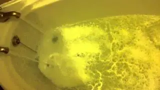 LUSH Yuzu & Cocoa Bubble Bar review & demo