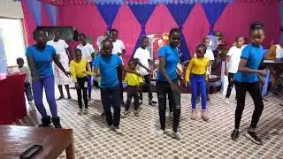 ROSE_MUHANDO_-_TUIPAKUE (Official Dance Video)