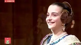 Exaltación de la fallera mayor infantil de Valencia Marina García