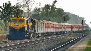 Dual Cab Freight Locomotive WDG4D Snakes Into Sindhudurg With Special Train : Indian Railways