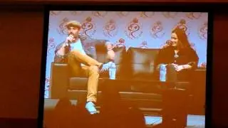 Brett Dalton and Elizabeth Henstridge at Rose City Comic Con
