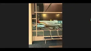 Hong Kong Airlines A330-300 Business Class Flight Review (Vancouver - Hong Kong)