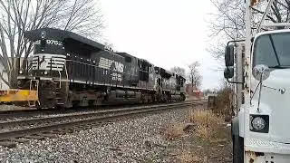 TrainVideo Of A CAMCORDER View With A NS ??? EB Train In The Fostoria Ohio, USA Area By Gabriel