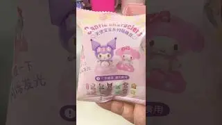 Opening Sanrio Mini Figures Blind Bags 💕 #sanrioblindbag #minitoys #toyasmr