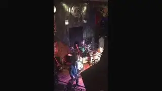 Derrell Lowe playing with Lance Lipinsky & The Lovers 1