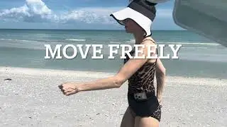 Slim Fit Waist Wrap for Beach Days: Hands-Free Phone Storage!