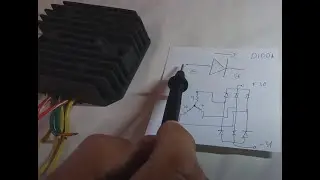feszültségszabályzó vizsgálata (motorkerékpár)