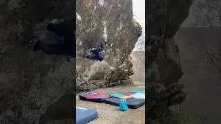 Impropa opera 7C - Bowderstone #climbing #ukclimbing #lakesbouldering #bowderstone