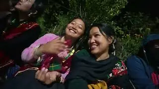 MITHOW BHAILO KHELEKO VIDEO HAI TA