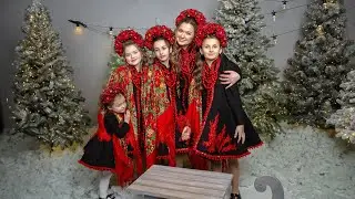 Вокальний ансамбль «Веселі нотки - Драйв» м.Чернівці! Керівник: Іванна Думанська #зріздвомхристовим