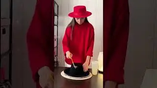 Making hat #hatlover #hatmaking #hats #girlinahat #millenary #custom #customhat #diy #handmadehat