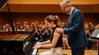 He Made Her Sit at the Piano — What Followed Left the Crowd Speechless...