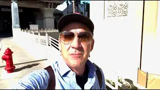 Джеймс Фокс посылает послание куда-то в небеса: новости о мероприятии Национального пресс-клуба, ...