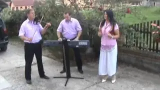 Mirsada i jarani - Niko nije kao majka - (Official video 2010)