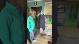 В некоторых случаях лучше довериться профессионалу #экскурсияпобренду #МОЖНО_больше #женскаяодежда