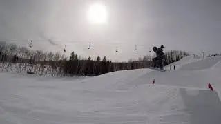 Snowpark Pro salto Gaby en rampas medias