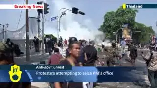 Thai protesters attempt to storm Prime Minister's office as Bangkok protests continue