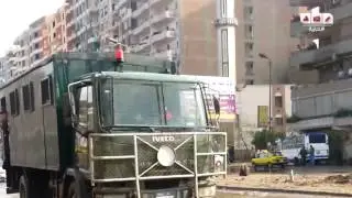 مدرعات وتشكيلات أمن مركزي وبوكسات وبلطجية شاركوا اليوم في الاعتداء علي مؤيدي الشرعية بشبرا