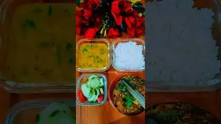 Today&rsquo;s lunch box refill 🍱✨Simple sa meal, full of love 💛Fresh &bull; Tasty &bull; Ghar jaisa comfort 😋