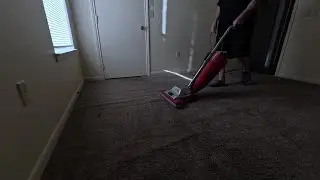 Sanitaire SC899 Post-Vacuum Carpets To Remove Pet Hair