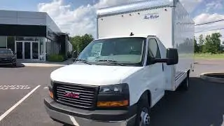 2022 GMC Savana 3500 Box Truck 6.6L V8 6-Speed Auto HD Electronic with Overdrive Summit White
