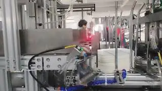 full servo motors paper plate machine has been produced,test video for Romania clients