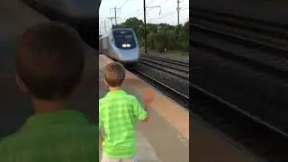 Acela Express speeds by.  #shorts #acela #train #trains