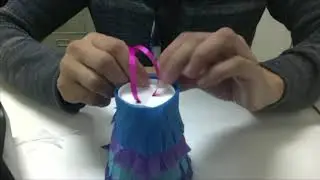 How to Make Mini Piñatas