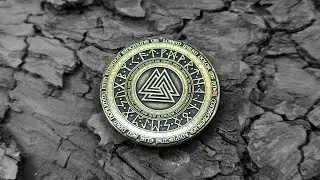 Runic Circle Valknut Brass Coin &ndash; Odin & Valhalla Viking Amulet