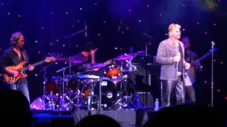 Chuck  Negron  /  The Show Must Go On