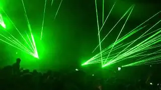 Hit Me With Those Laser Beams - Eric Prydz (Green Velvet, Harvard)/ Cirez D- On/Off - Parklife 2017