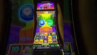 Playing the new Huff n Triple Puff!!  #slot #huffntriplepuff #highlimit