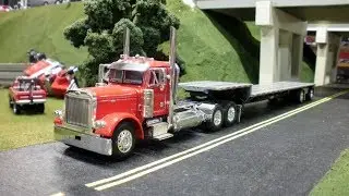 Die-Cast Promotions 1:64 Scale Peterbilt 379 w/ Stepdeck Trailer No. 31604 Review