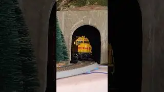 Santa Fe FP45 Hauling Coal Out Of The Mountains. #train #railway #modelrailroad