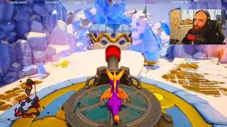 Hunter does have a Crush! | SPYRO 3: YEAR OF THE DRAGON REIGNITED #2