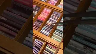 Tiny bookshelf 🤓📚🙌 #dollhouse #miniature #asmr