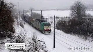 2010 [SDw] The new Montzen line in winter! - Heavy snowfall and freight trains.