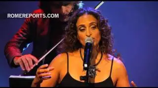 Israeli singer/songwriter Noa composes emotional songs for John Paul II musical