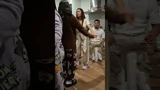 recordando su ni&ntilde;ez con el pirulino