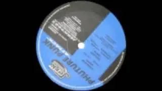 Phuture punk - Attack (Jerk records 9602) 1996. B1: Distance.