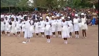 Mfumu mene tuba : Mono ke tinda beno