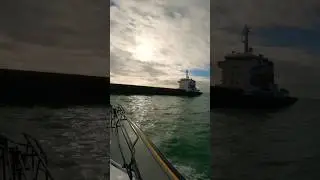 Smooth wheater&hellip;.easy boarding #sea #pilot #ship #loodswezen #boat #ocean #waves